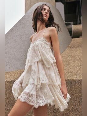 Aje OPHELIA LACE MINI DRESS ivory size AU8 US4 Size S